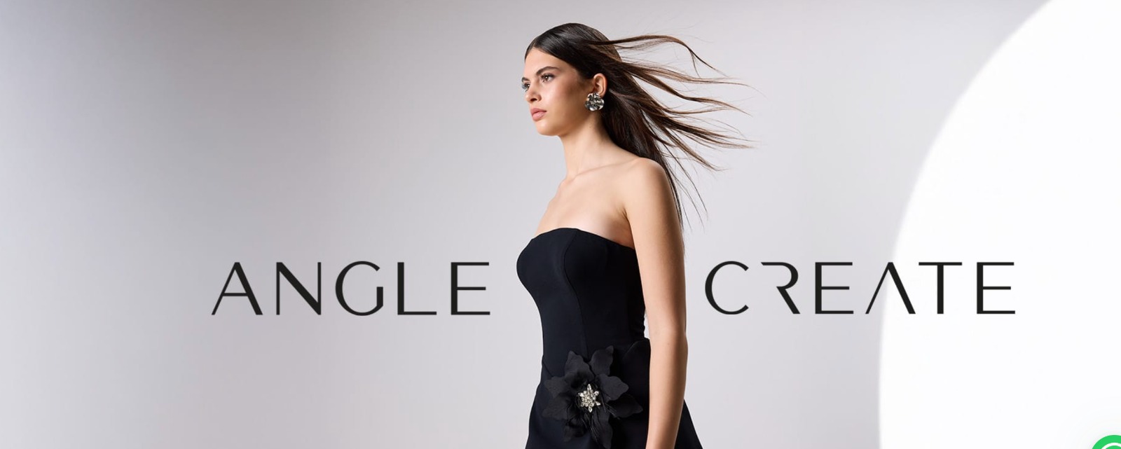 Angle Create İle Modern Kadının Işıltılı Stil Yolculuğu